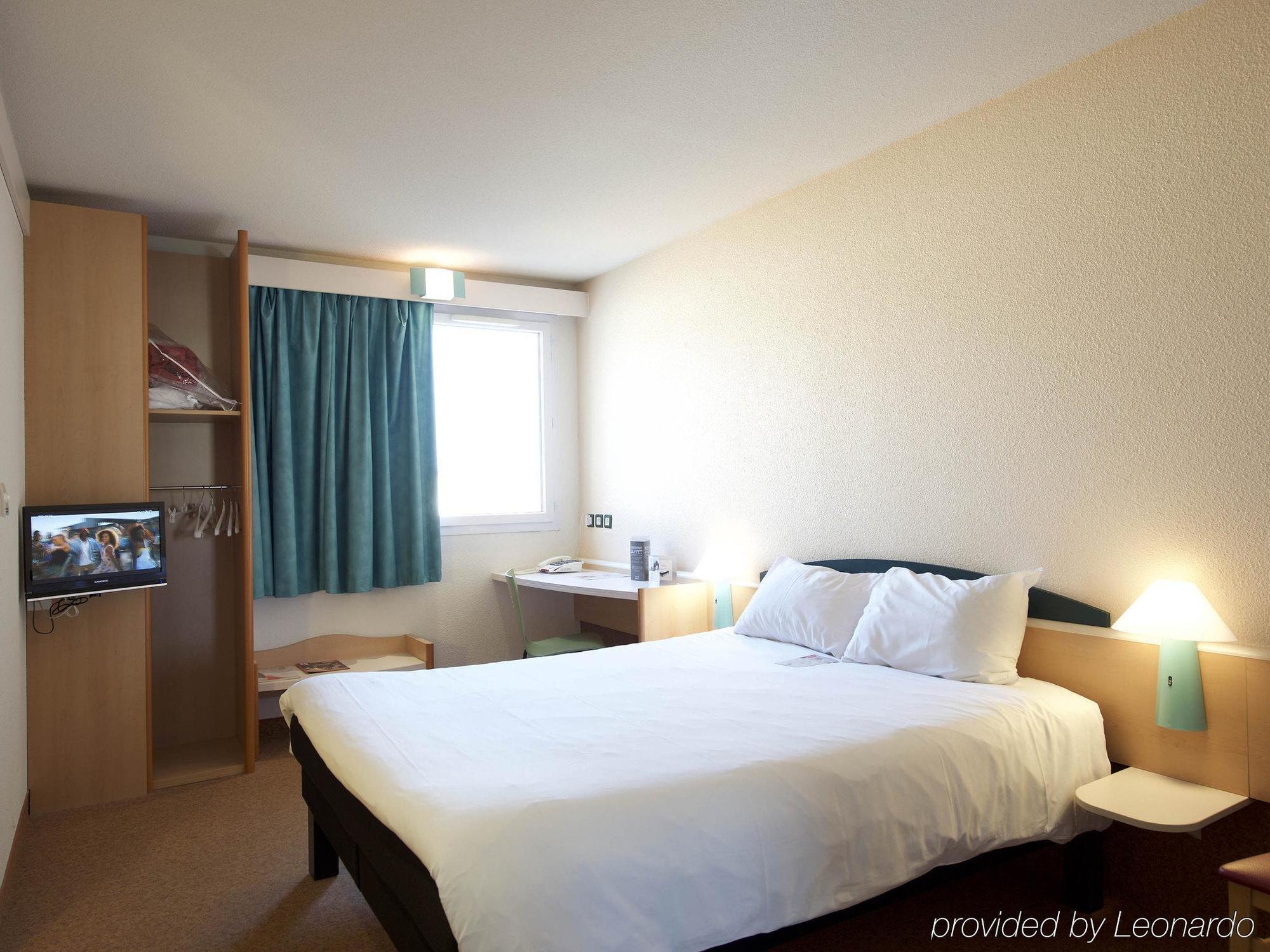 Ibis Albi Hotel Exterior photo